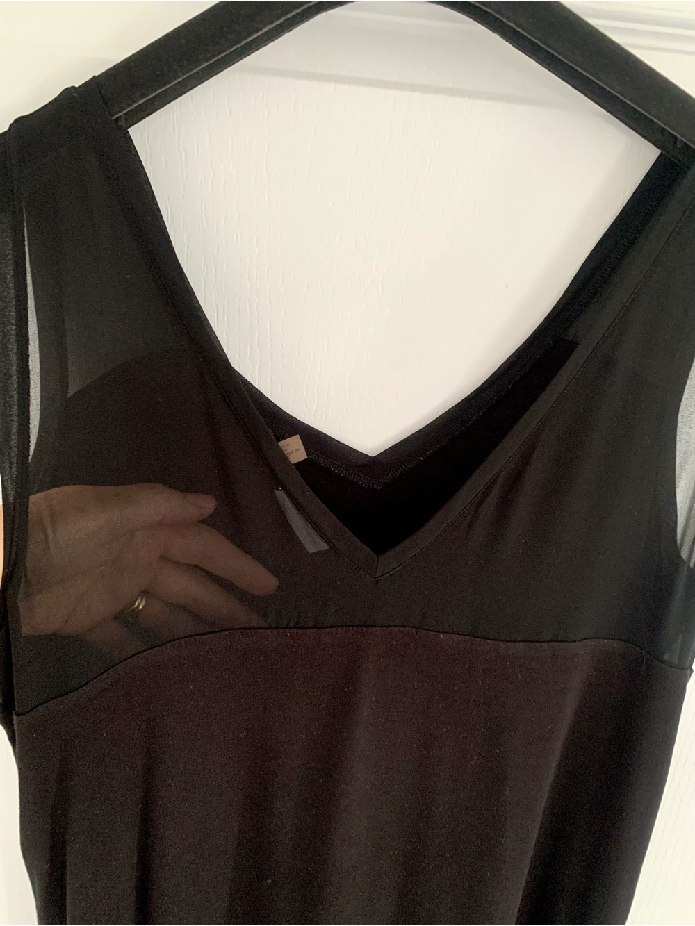Dkny Black V-Neck Sheer-Hem Maxi Dress - Picture 4 of 11